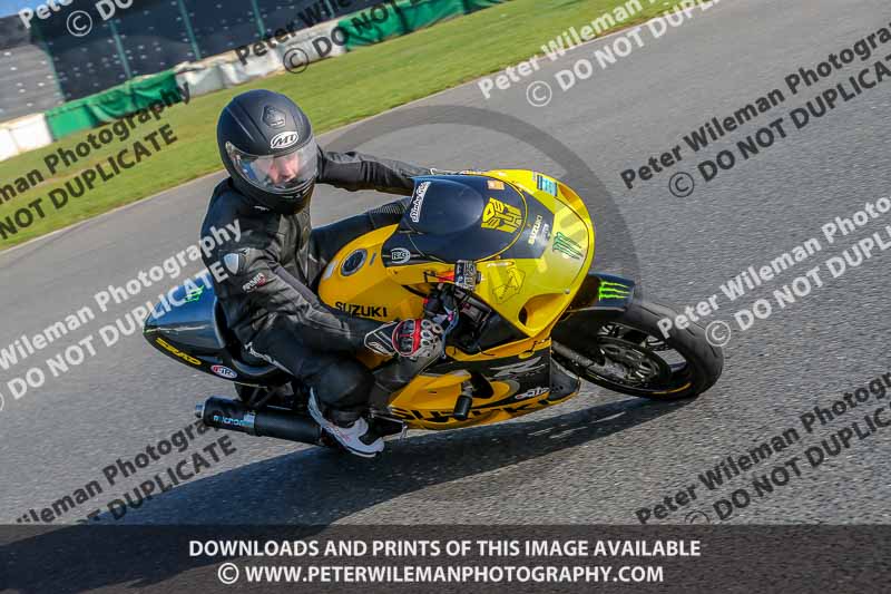 PJM Wedding Photography;enduro digital images;event digital images;eventdigitalimages;mallory park;mallory park photographs;mallory park trackday;mallory park trackday photographs;no limits trackdays;peter wileman photography;racing digital images;trackday digital images;trackday photos